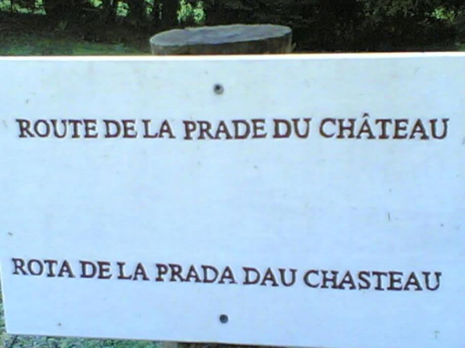 Cottage By The Chateau With Pool In National Parc Les Salles-Lavauguyon Екстериор снимка